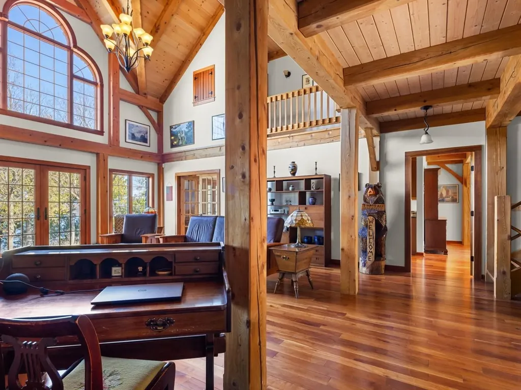 280 Hawkins Bay Lane Ferrisburgh VT 05456