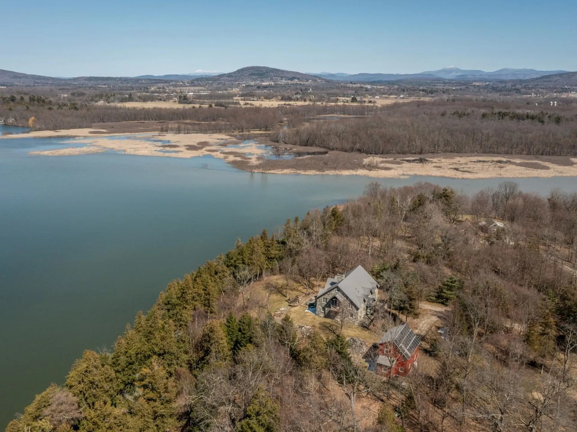 280 Hawkins Bay Lane Ferrisburgh VT 05456