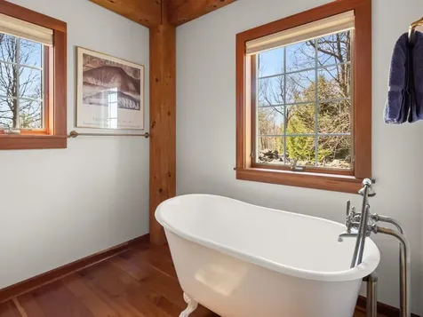 280 Hawkins Bay Lane Ferrisburgh VT 05456