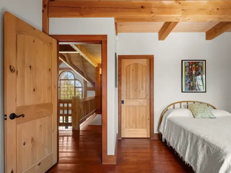 280 Hawkins Bay Lane Ferrisburgh VT 05456
