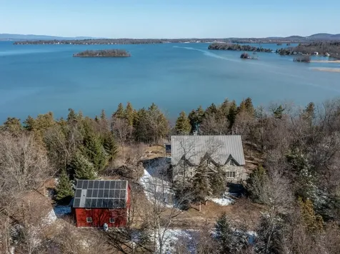 280 Hawkins Bay Lane Ferrisburgh VT 05456