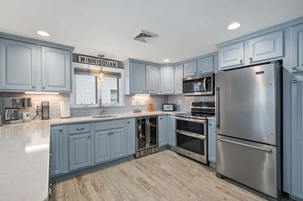 86 Sunset Drive Belmont NH 03220