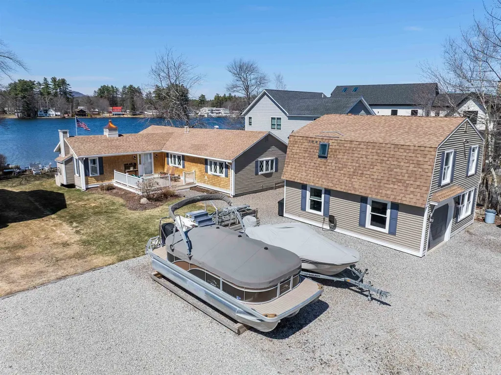 86 Sunset Drive Belmont NH 03220