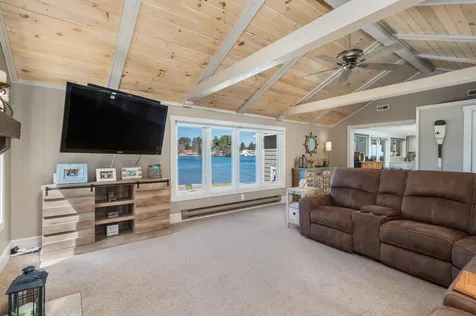 86 Sunset Drive Belmont NH 03220