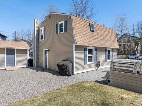 86 Sunset Drive Belmont NH 03220