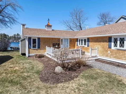 86 Sunset Drive Belmont NH 03220