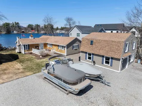 86 Sunset Drive Belmont NH 03220