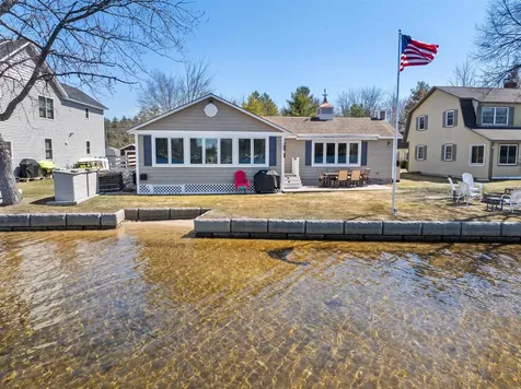 86 Sunset Drive Belmont NH 03220