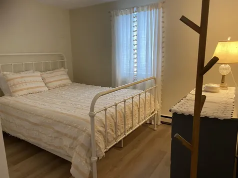 168 Fleet Street Portsmouth NH 03801
