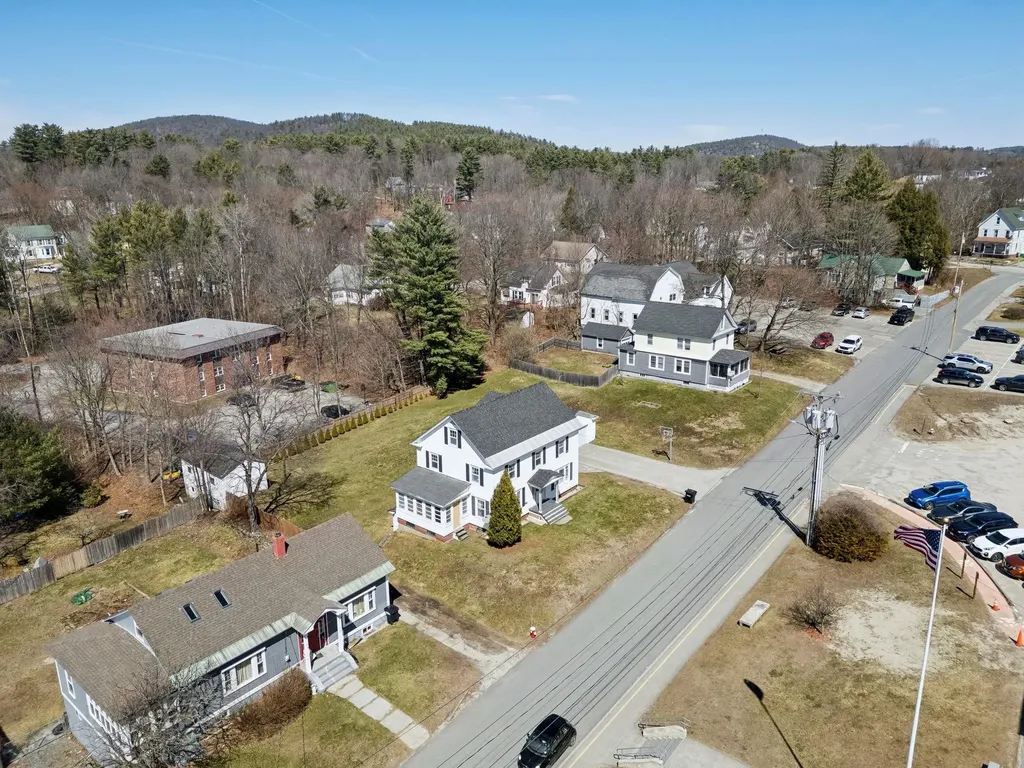 20 School Street Newport NH 03773