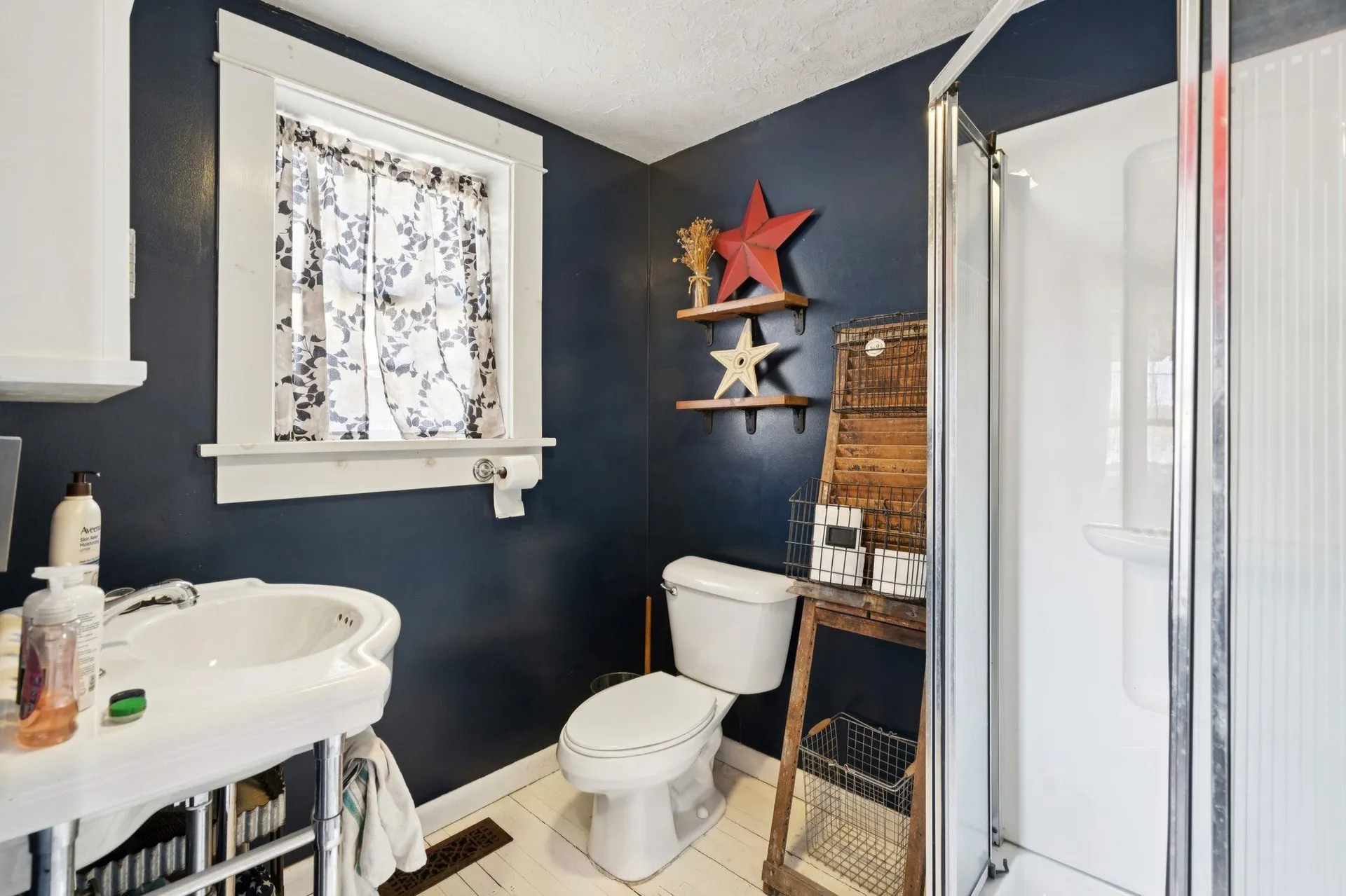 20 School Street Newport NH 03773