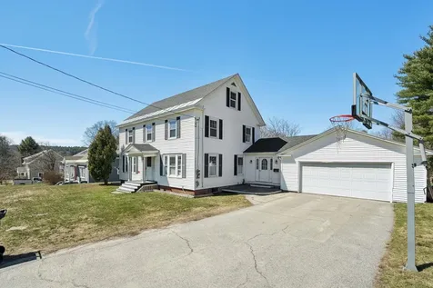 20 School Street Newport NH 03773