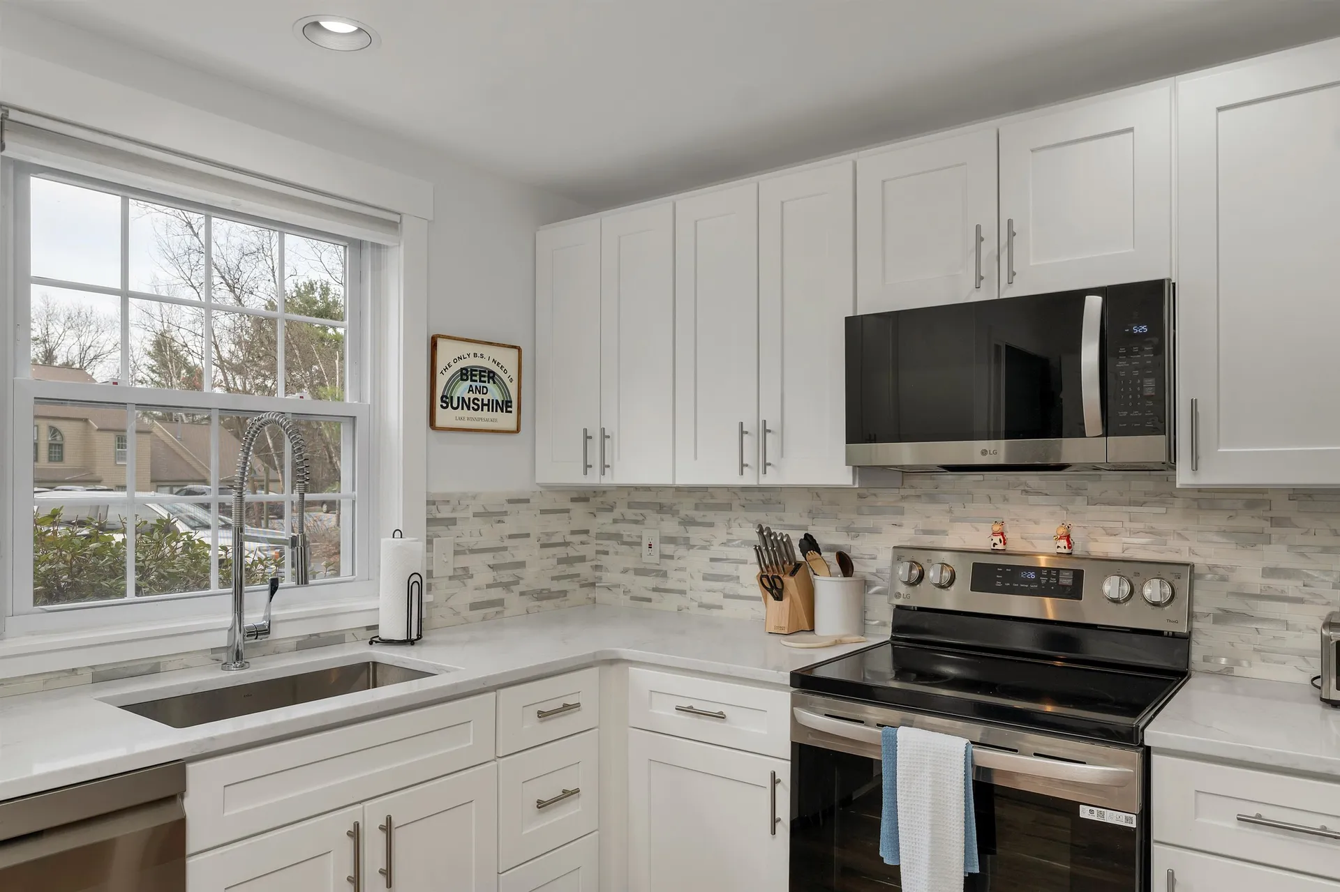 1465 Hooksett Road Hooksett NH 03106