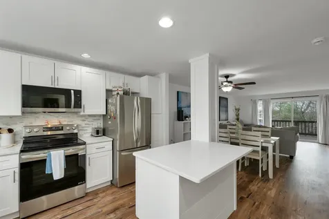 1465 Hooksett Road Hooksett NH 03106