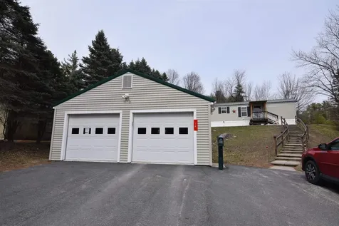 14 Popple Way Newport NH 03773