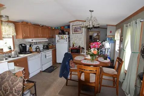 14 Popple Way Newport NH 03773