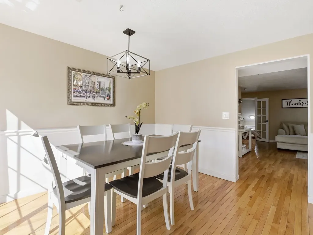 3 Arlington Street Merrimack NH 03054-4437