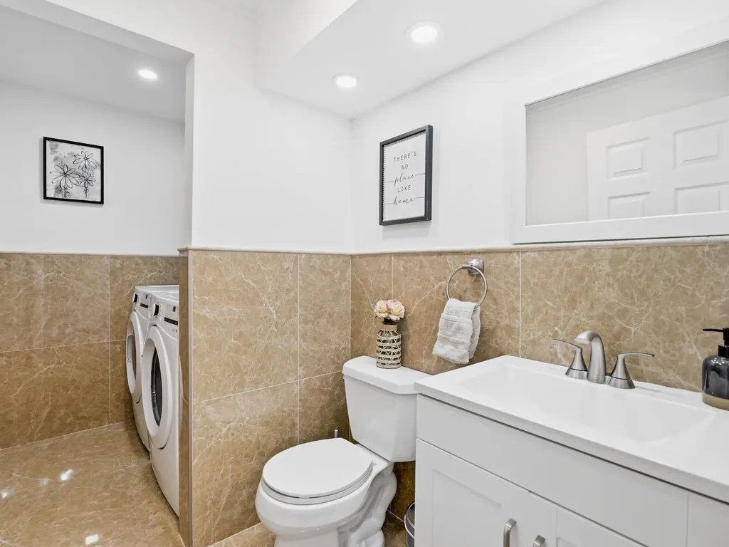 3 Arlington Street Merrimack NH 03054-4437