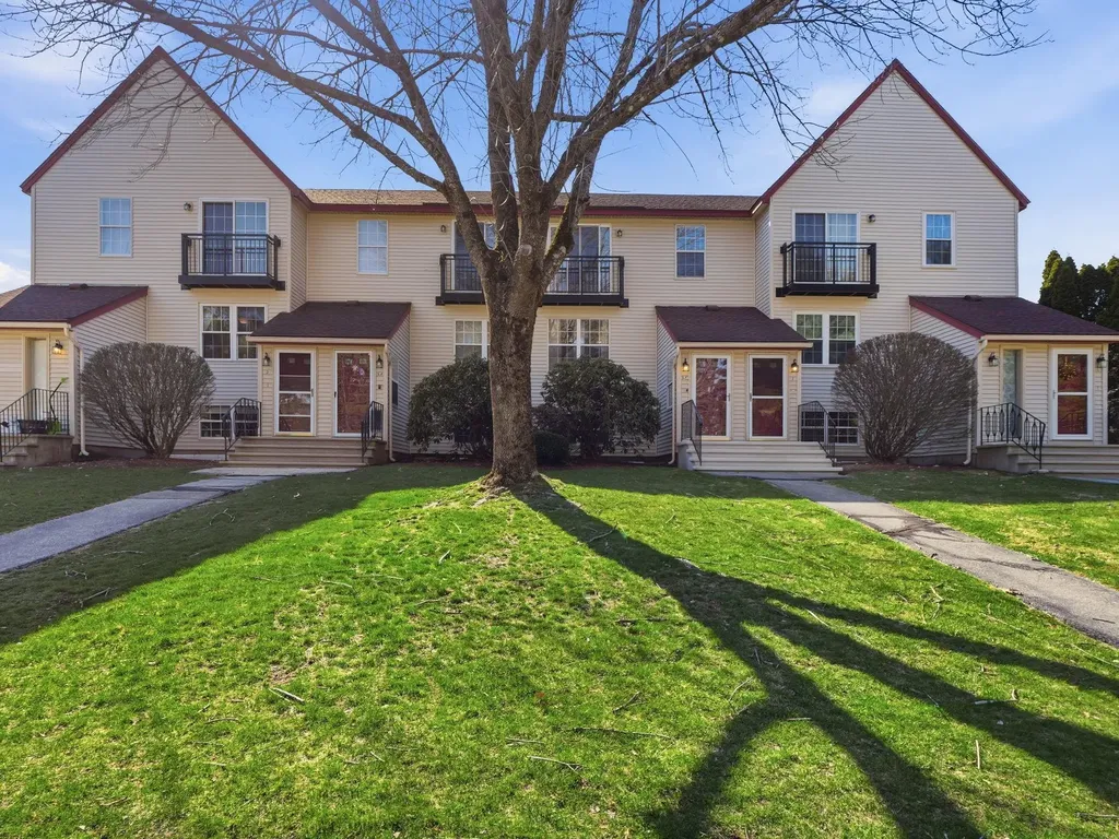 3 Arlington Street Merrimack NH 03054-4437