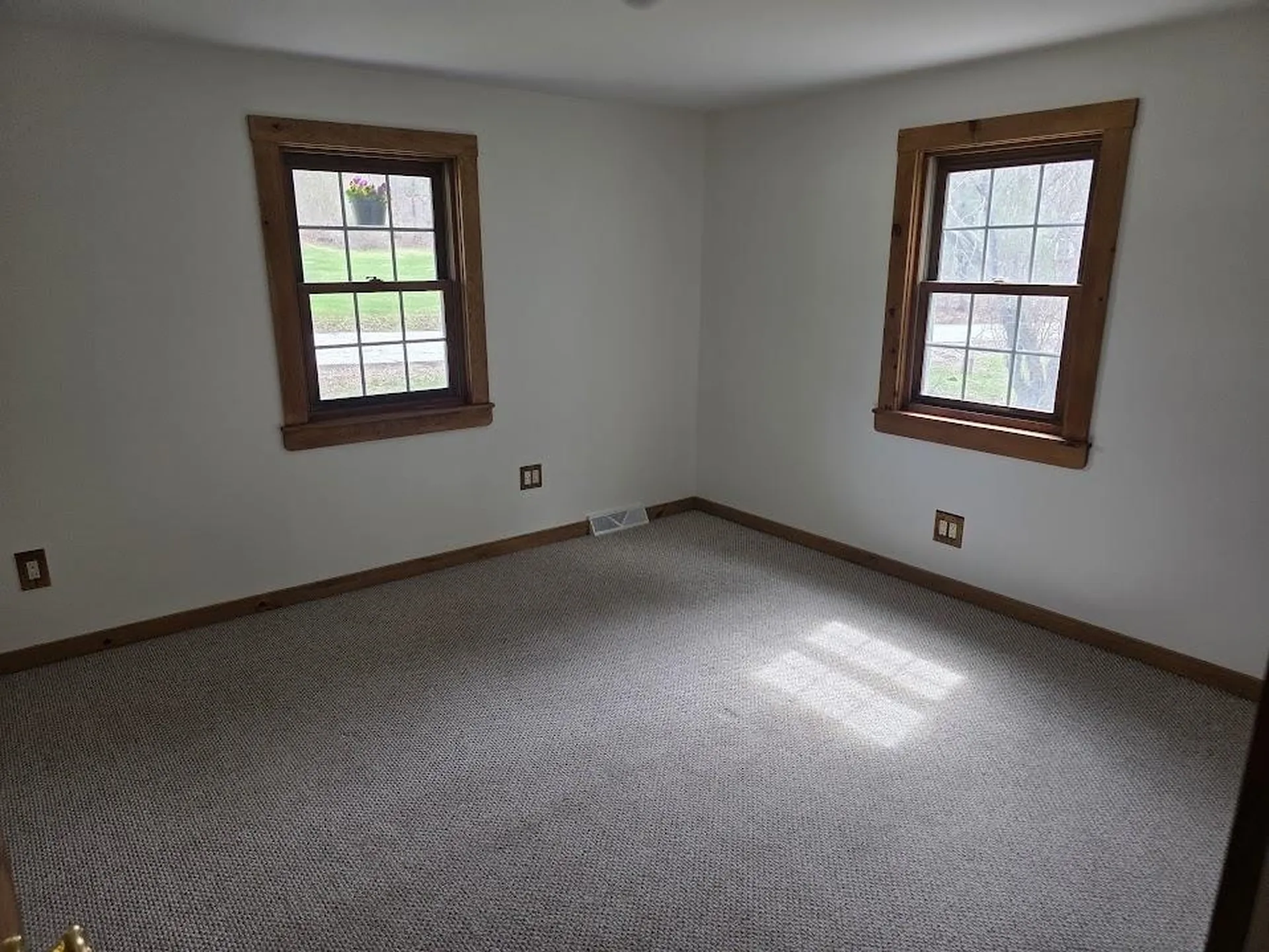 110 Tuttle Lane Greenland NH 03840
