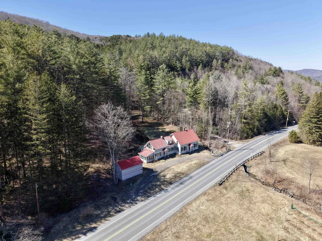 2362 Vt Route 100 Hancock VT 05748