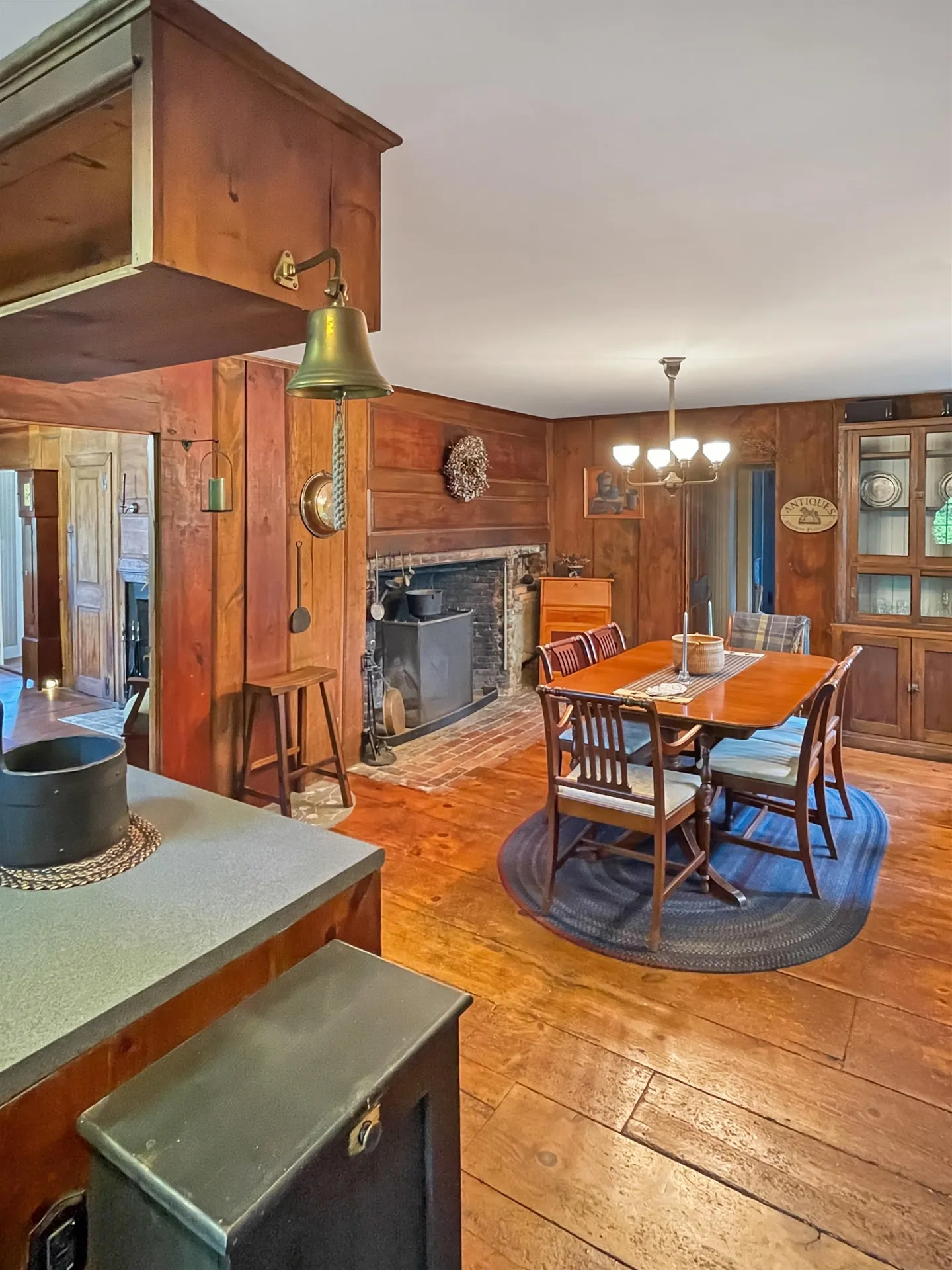 1 Mast Road Lee NH 03861