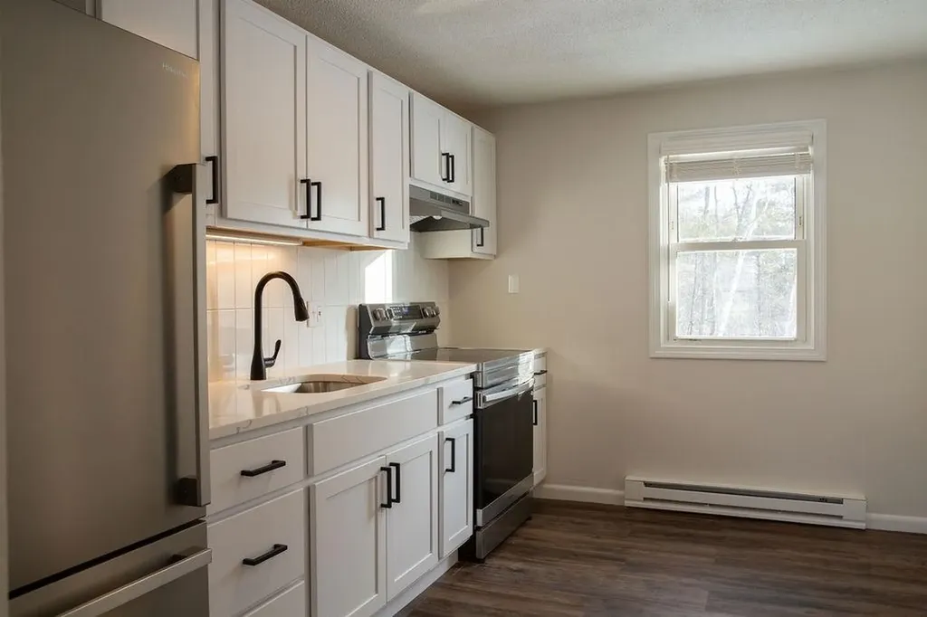 180 N Main Street Boscawen NH 03303