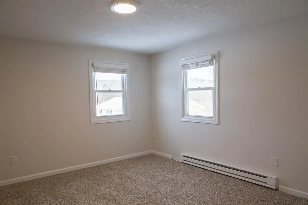 180 N Main Street Boscawen NH 03303