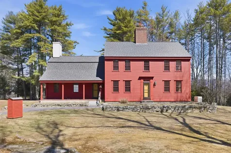 29 Kona Farm Road Moultonborough NH 03254
