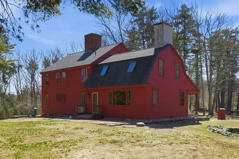29 Kona Farm Road Moultonborough NH 03254