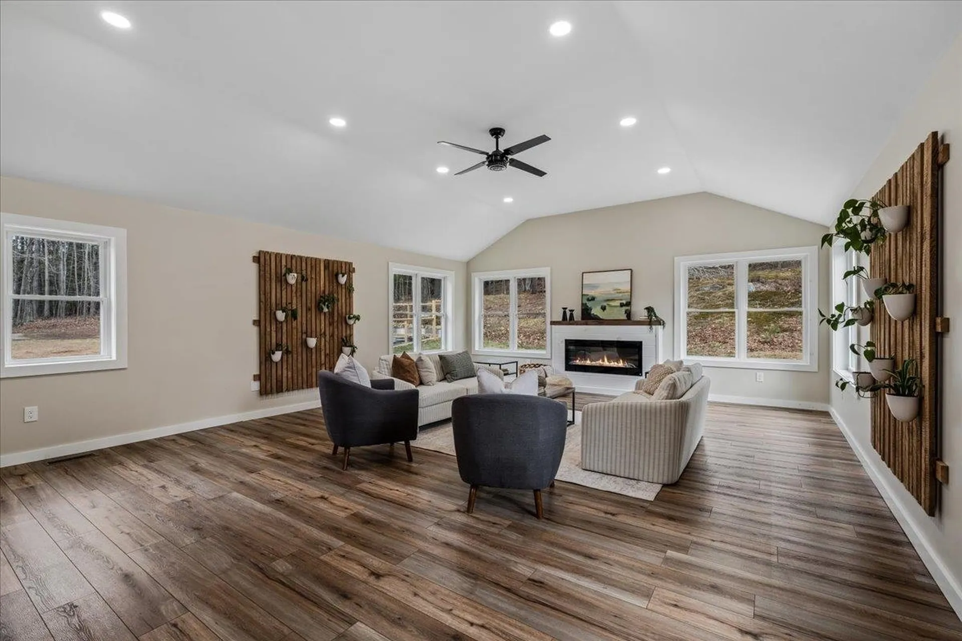 450 Clough Road Pittsfield NH 03263