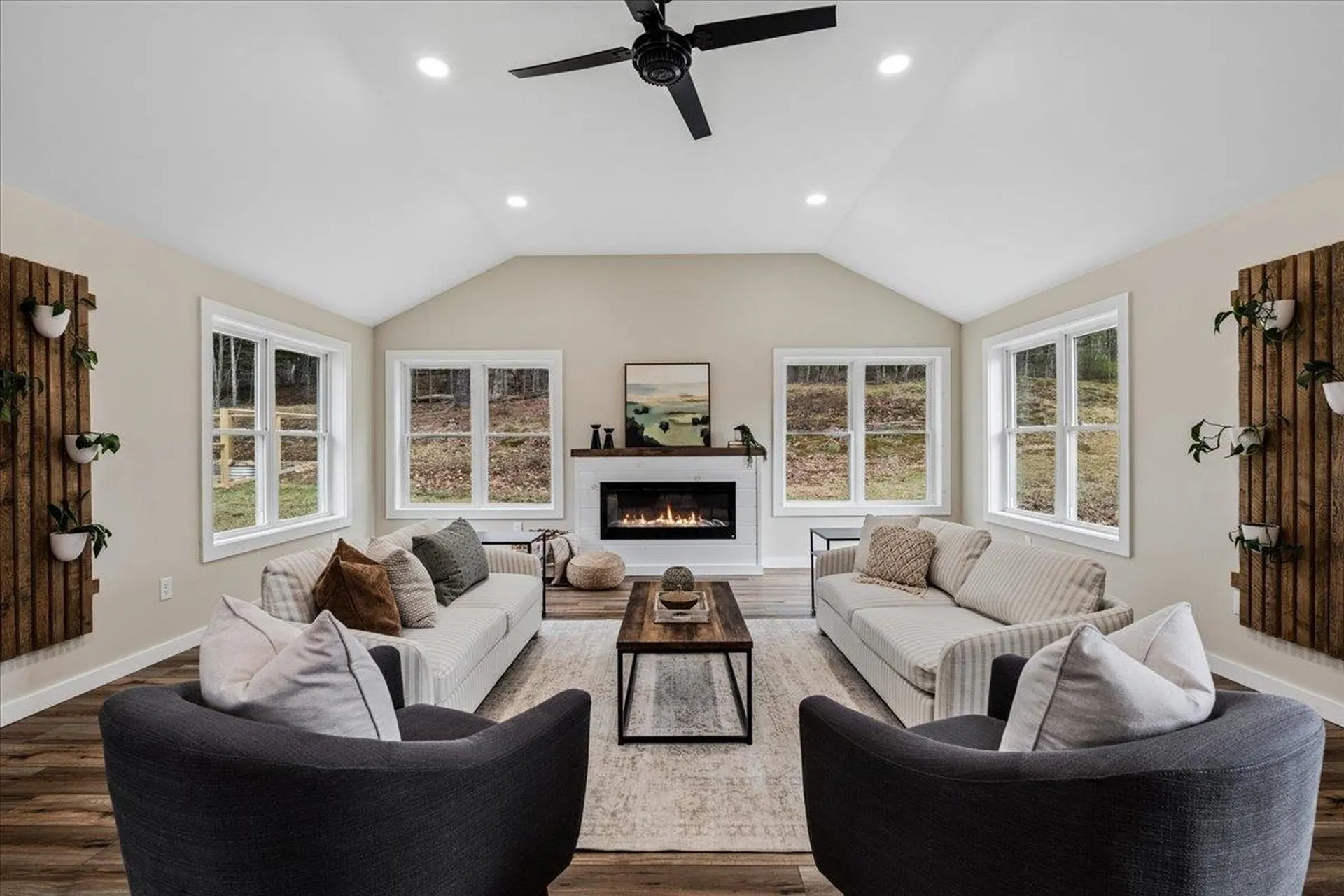450 Clough Road Pittsfield NH 03263