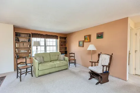 105 Southfield Lane Peterborough NH 03458