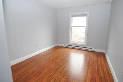 108 Eastern Avenue Manchester NH 03104