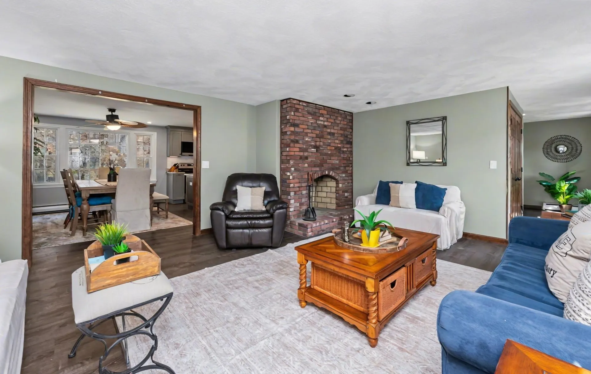 16 Tokanel Drive Londonderry NH 03053
