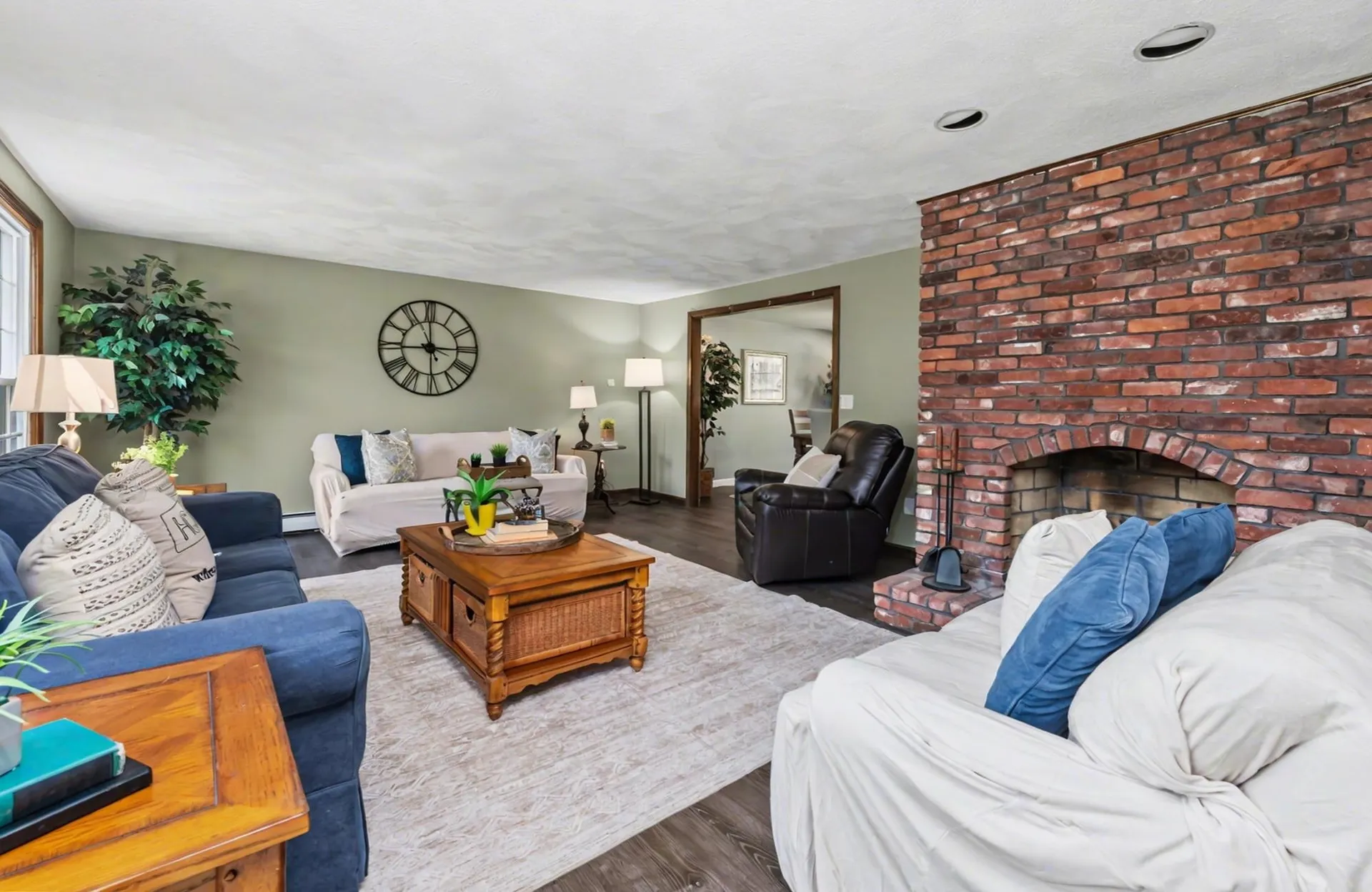 16 Tokanel Drive Londonderry NH 03053