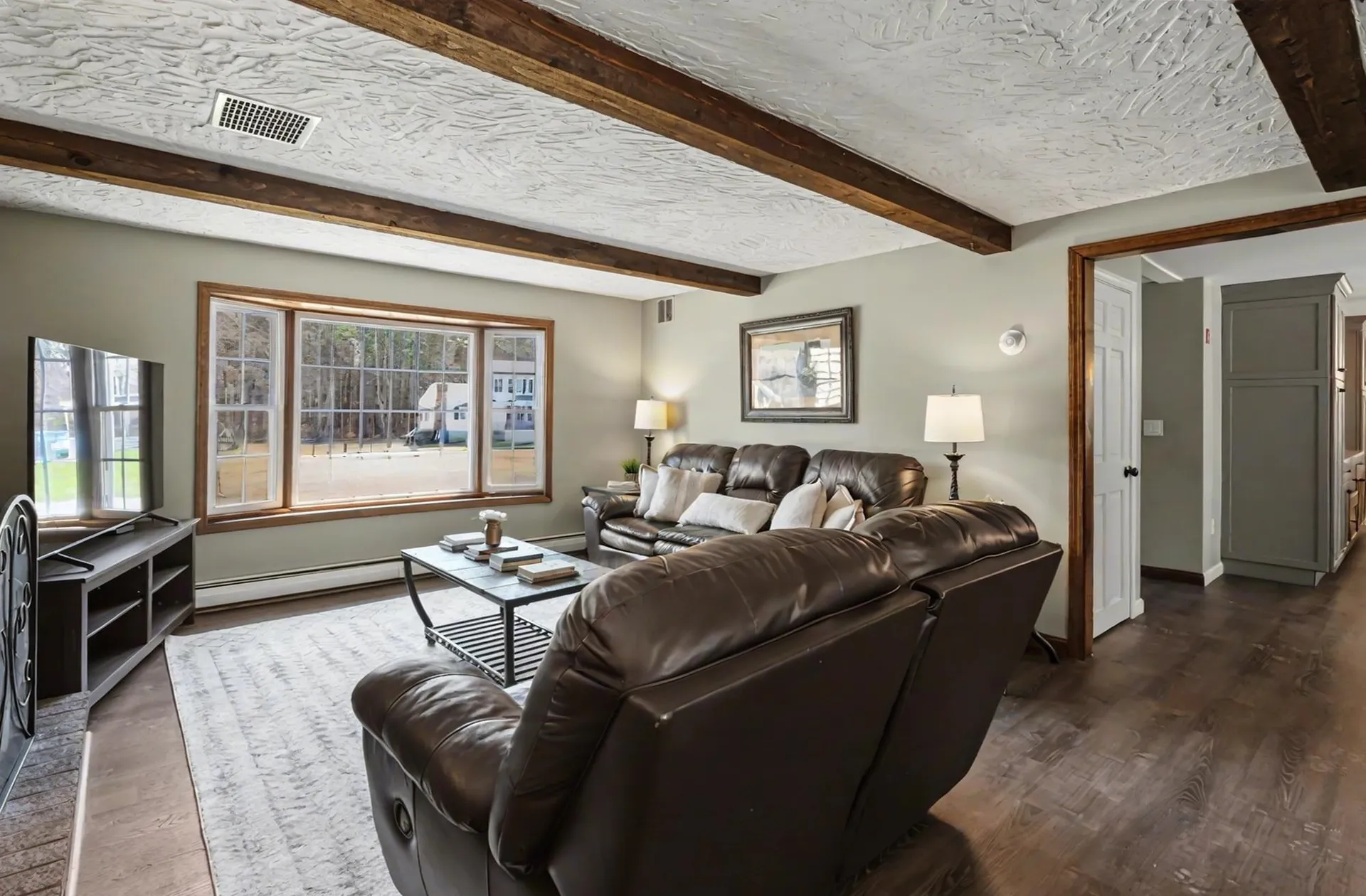 16 Tokanel Drive Londonderry NH 03053