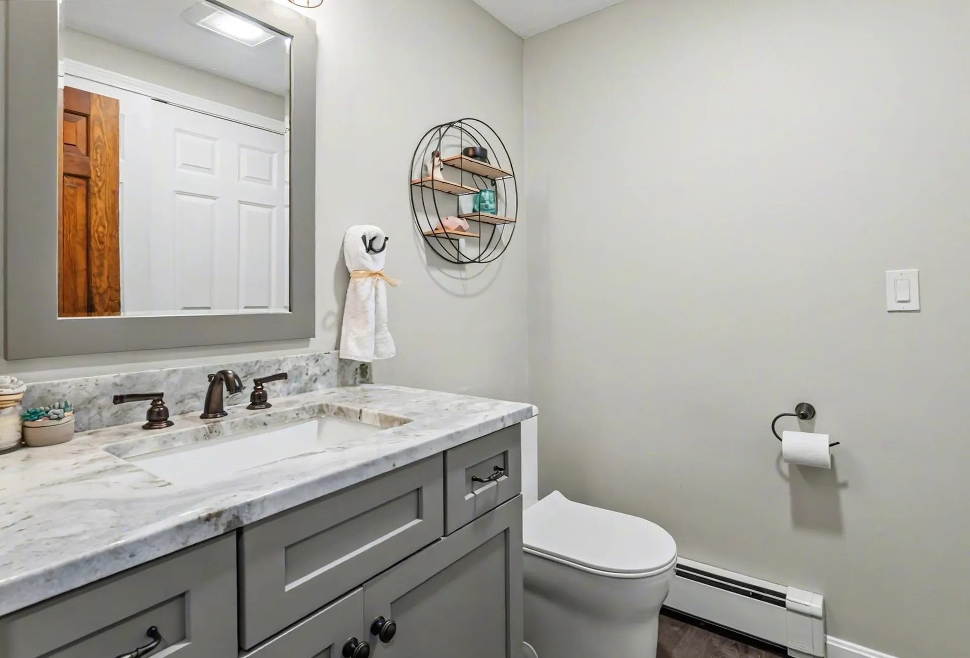 16 Tokanel Drive Londonderry NH 03053