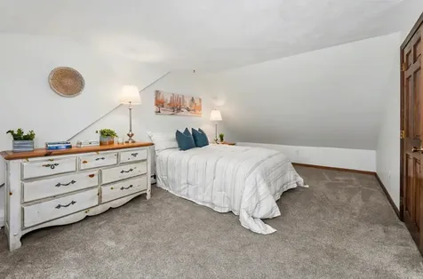 16 Tokanel Drive Londonderry NH 03053