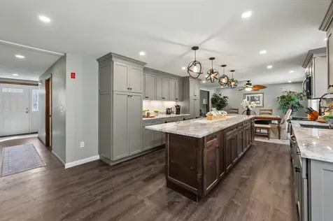 16 Tokanel Drive Londonderry NH 03053