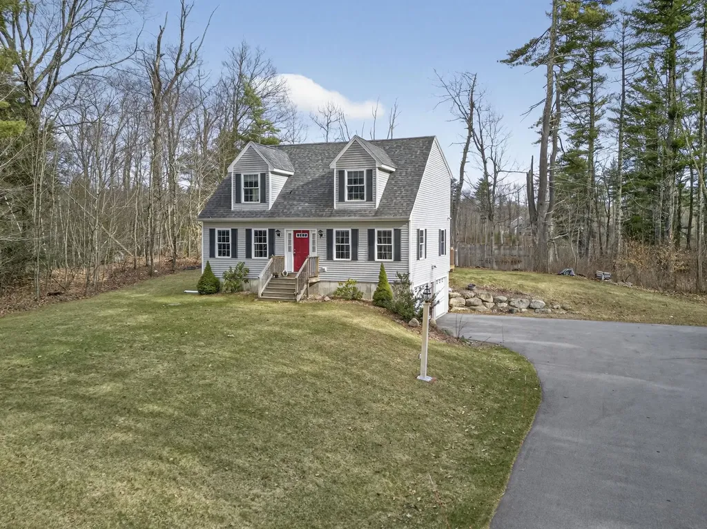 274 Pleasant Street Epping NH 03042