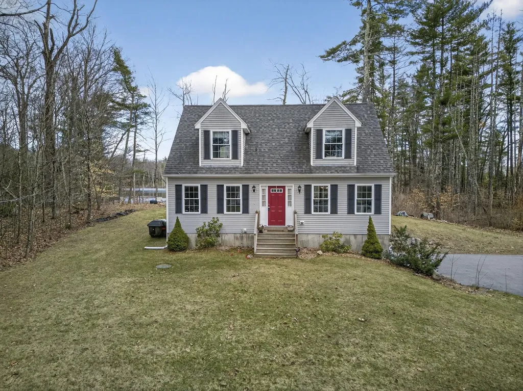 274 Pleasant Street Epping NH 03042