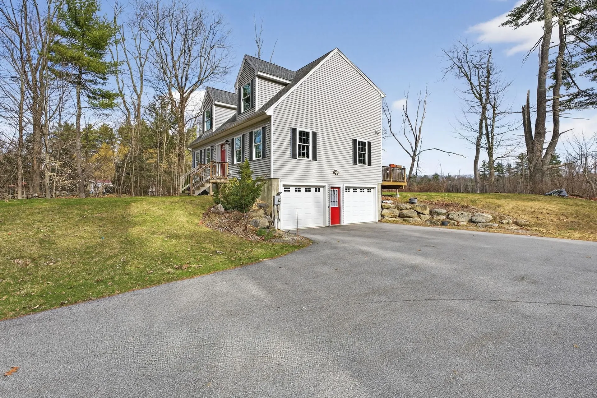 274 Pleasant Street Epping NH 03042