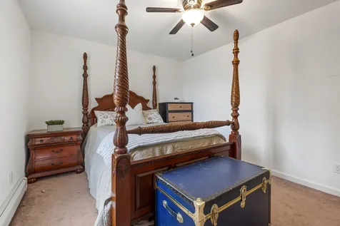 274 Pleasant Street Epping NH 03042
