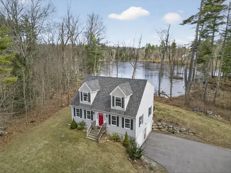 274 Pleasant Street Epping NH 03042