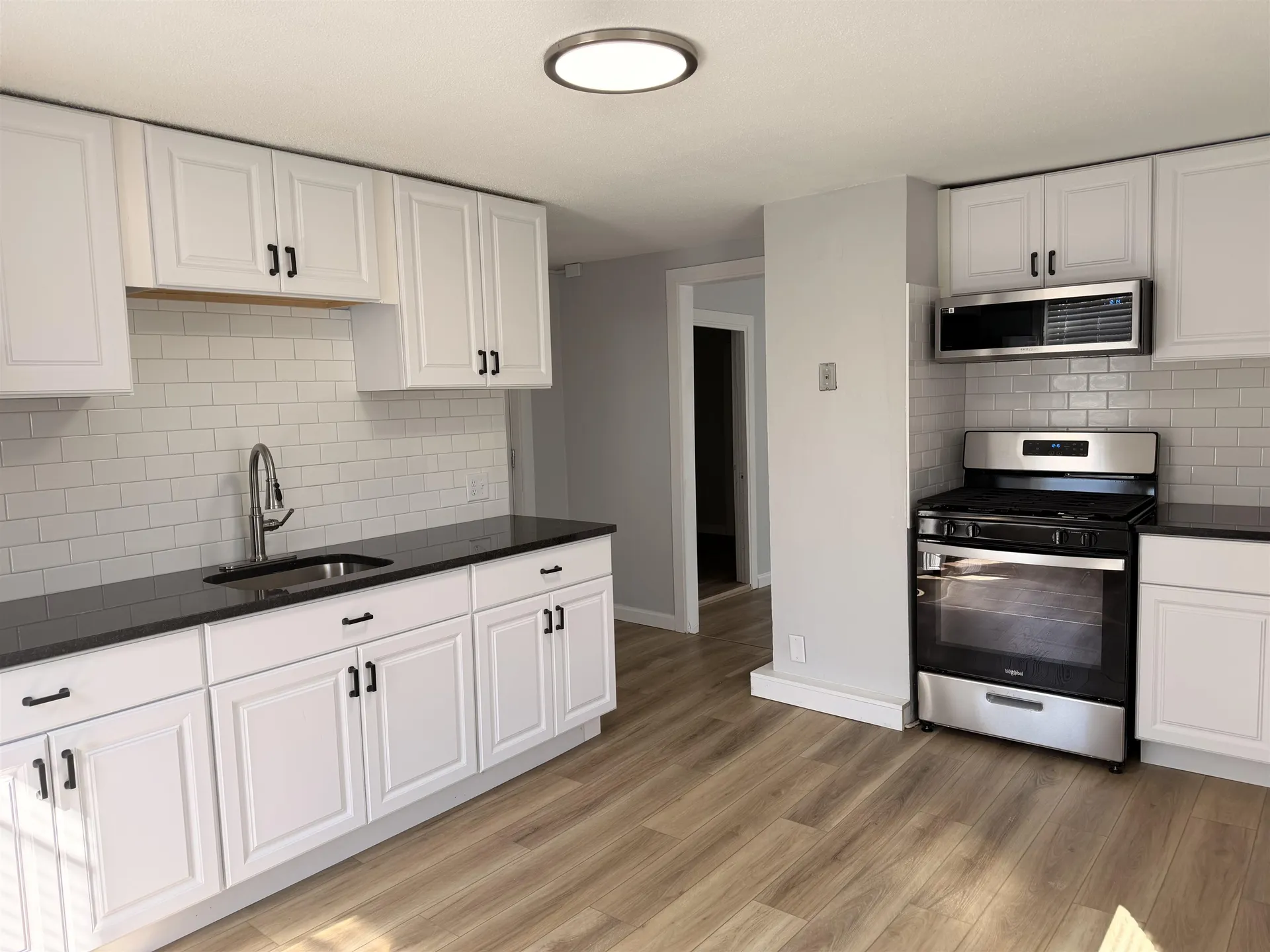 42 Broadway Street Pembroke NH 03275