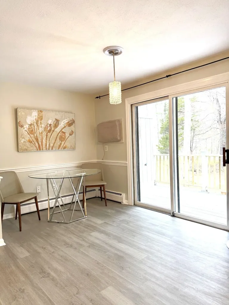 18 Boulder Brook Drive Exeter NH 03833