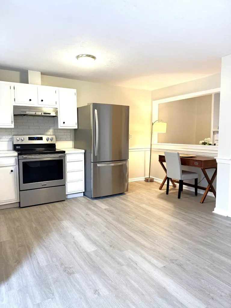 18 Boulder Brook Drive Exeter NH 03833
