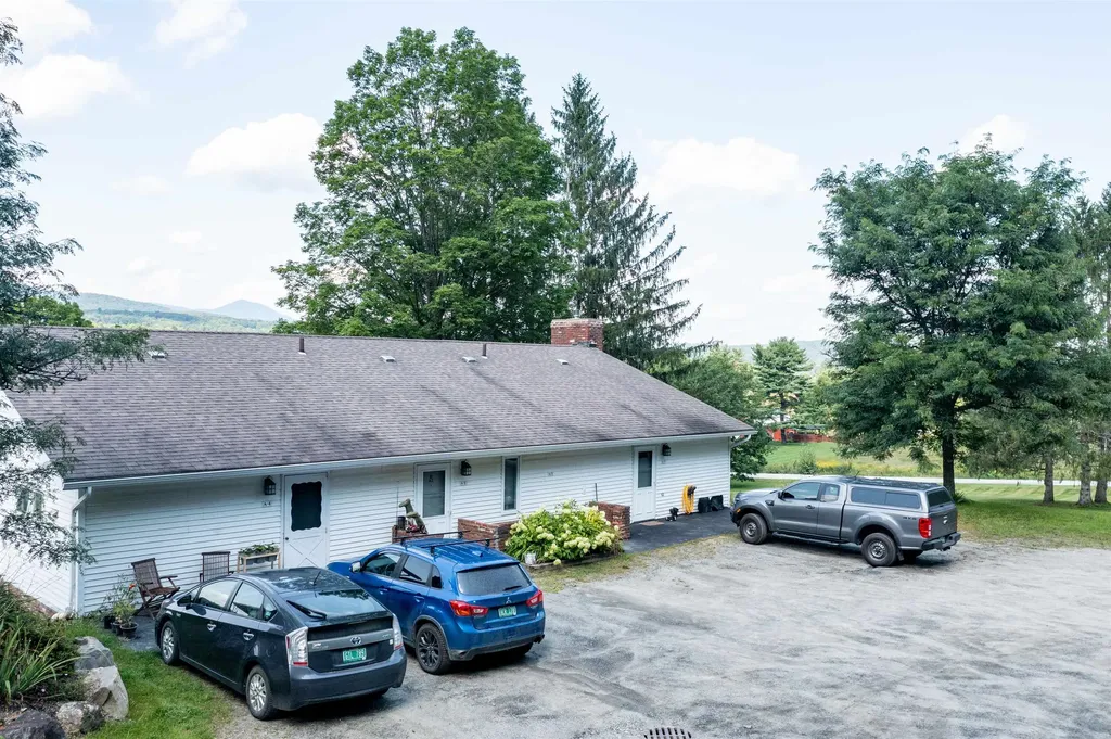 24 Snowdrift Lane Stowe VT 05672