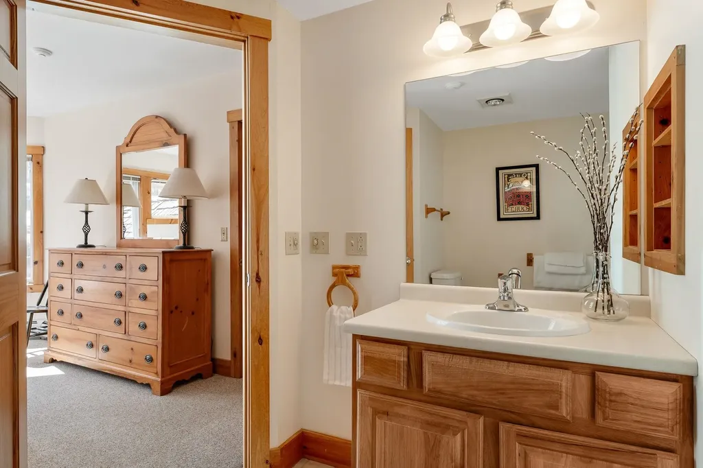 145 Bridge Road Jay VT 05859